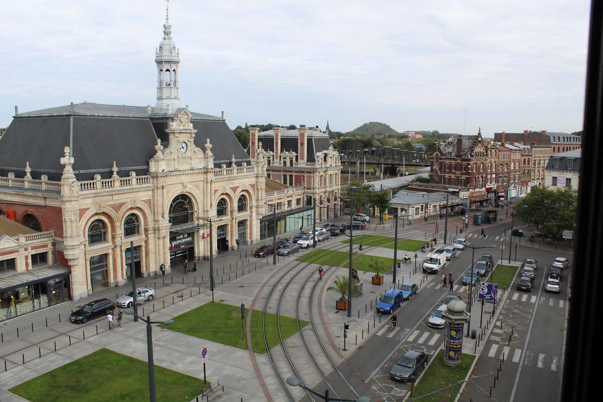 In Situ Hotel Valenciennes Dış mekan fotoğraf