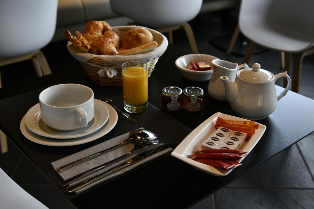 In Situ Hotel Valenciennes Dış mekan fotoğraf